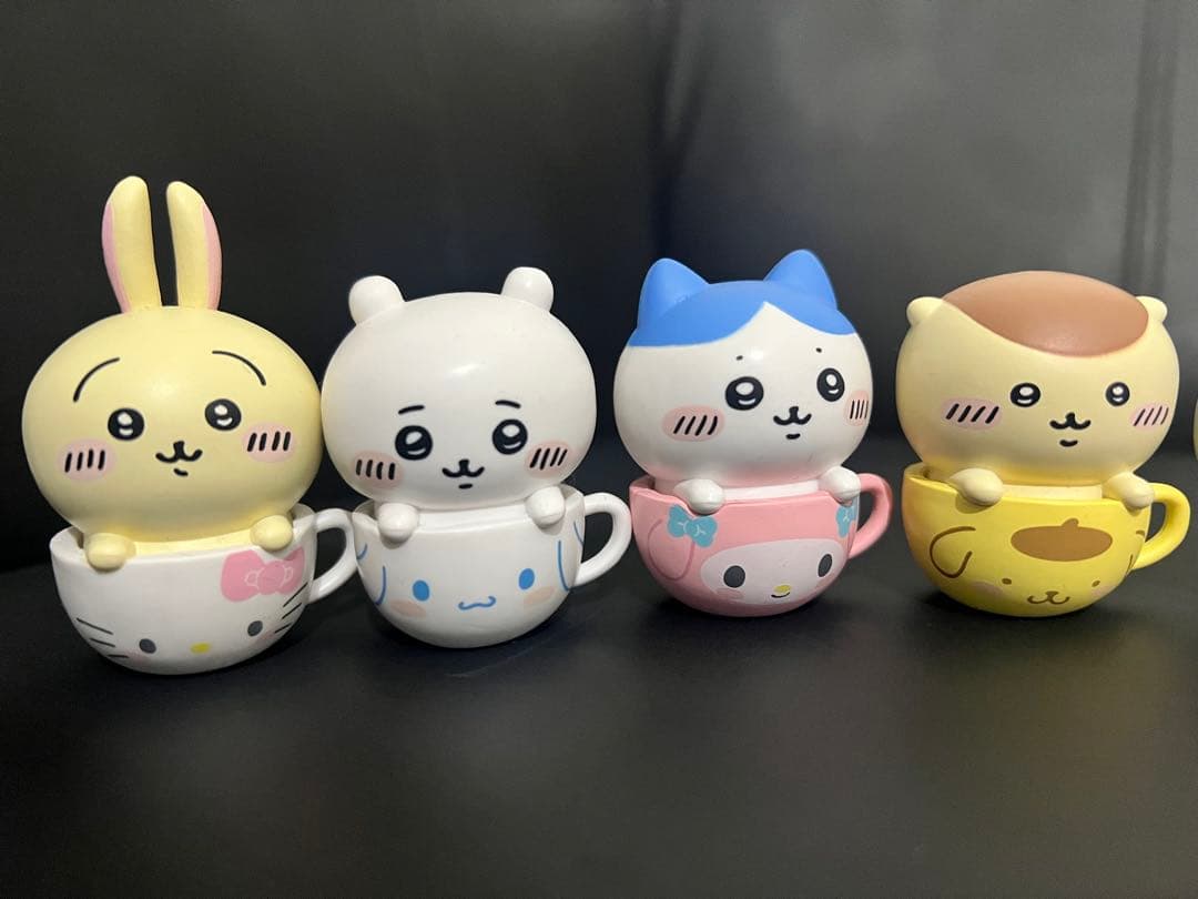 美品✩︎激レア　販売限定品　ちいかわ×サンリオ　第一弾コラボ8体コンプリートセット