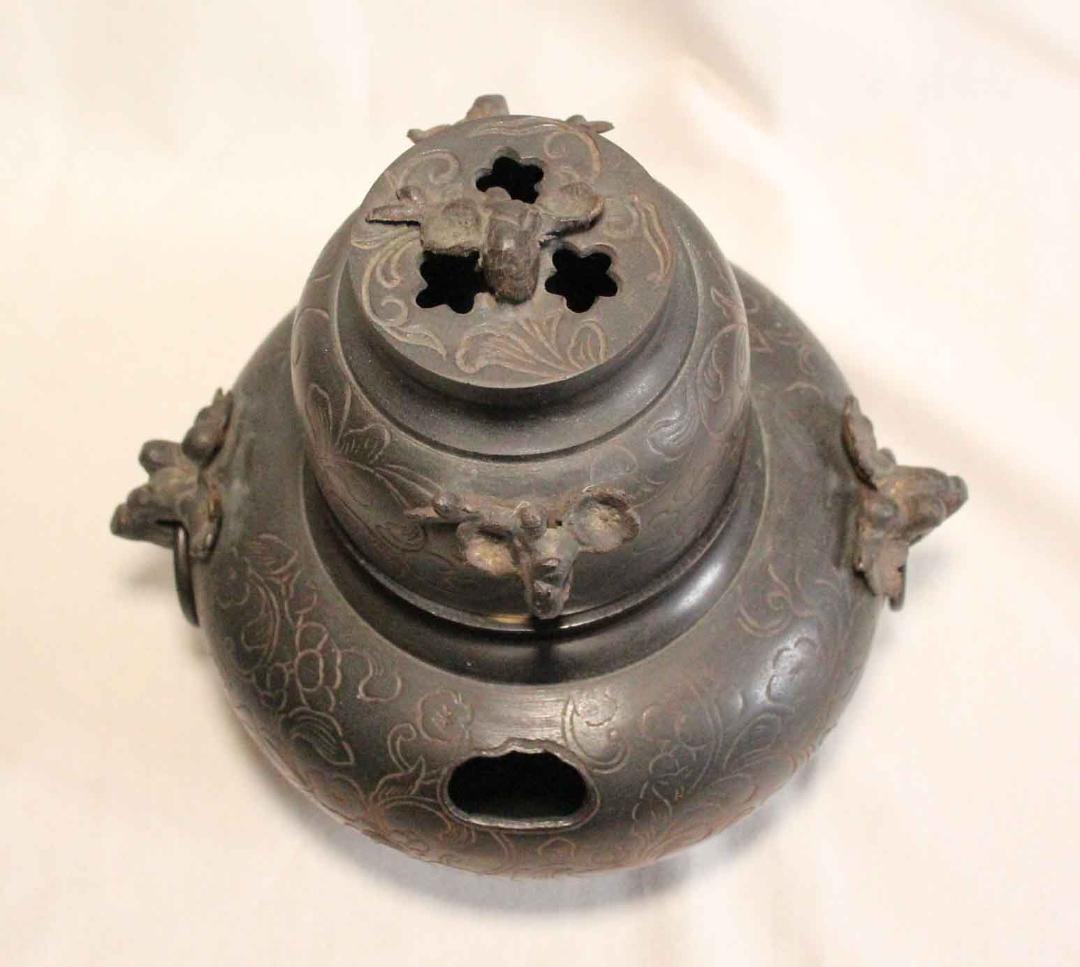 与*）様 茶釜 銅製 植物文 在銘 正斉 19cm 茶道具 古銅 銅器 金属工芸