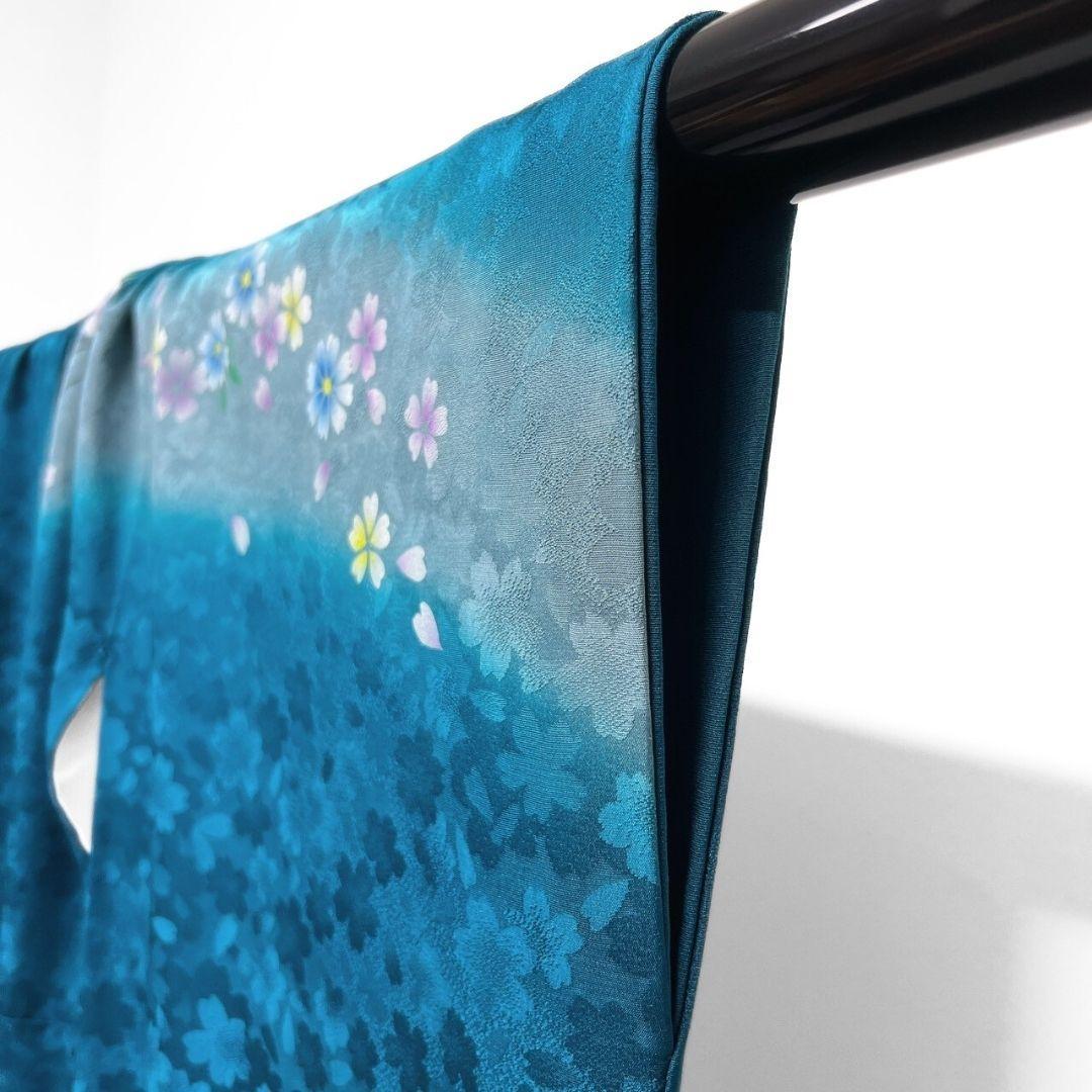 刺繍　花模様　桜花地紋　振袖　着物　013a p