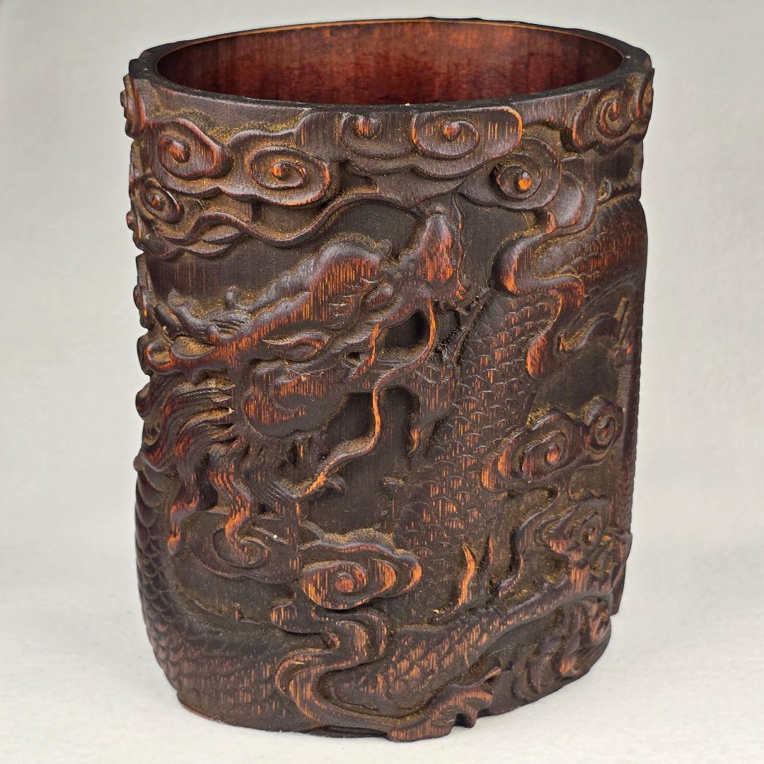 文房具 本物古竹材 細工 浮彫り 雲中飛龍紋 筆筒 美品 激安