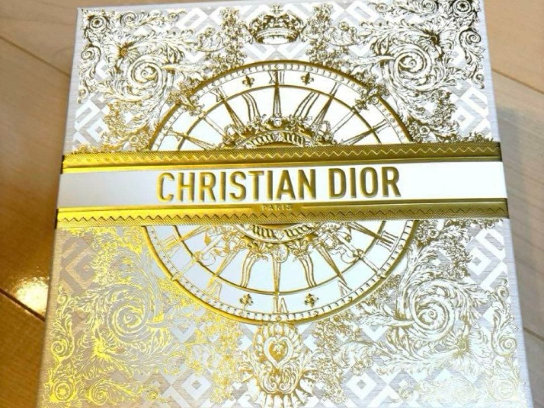 専用　 【ビューティ＆ケア セット】Dior ディオールホリデーギフト 2024