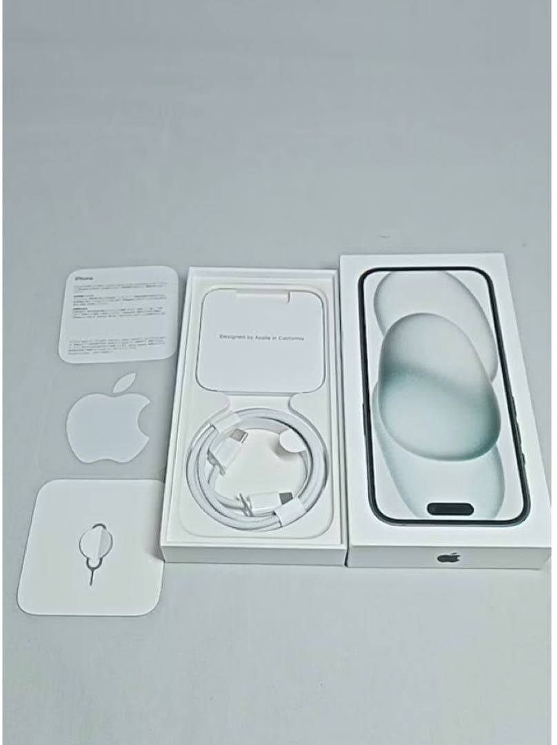 iPhone15 ブラック SIMフリー 本体　128gb