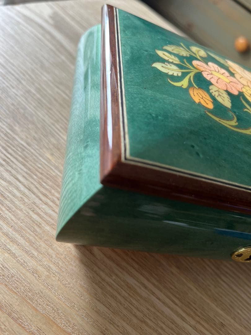 お値下げ＊リュージュ　オルゴールジュエリーボックス