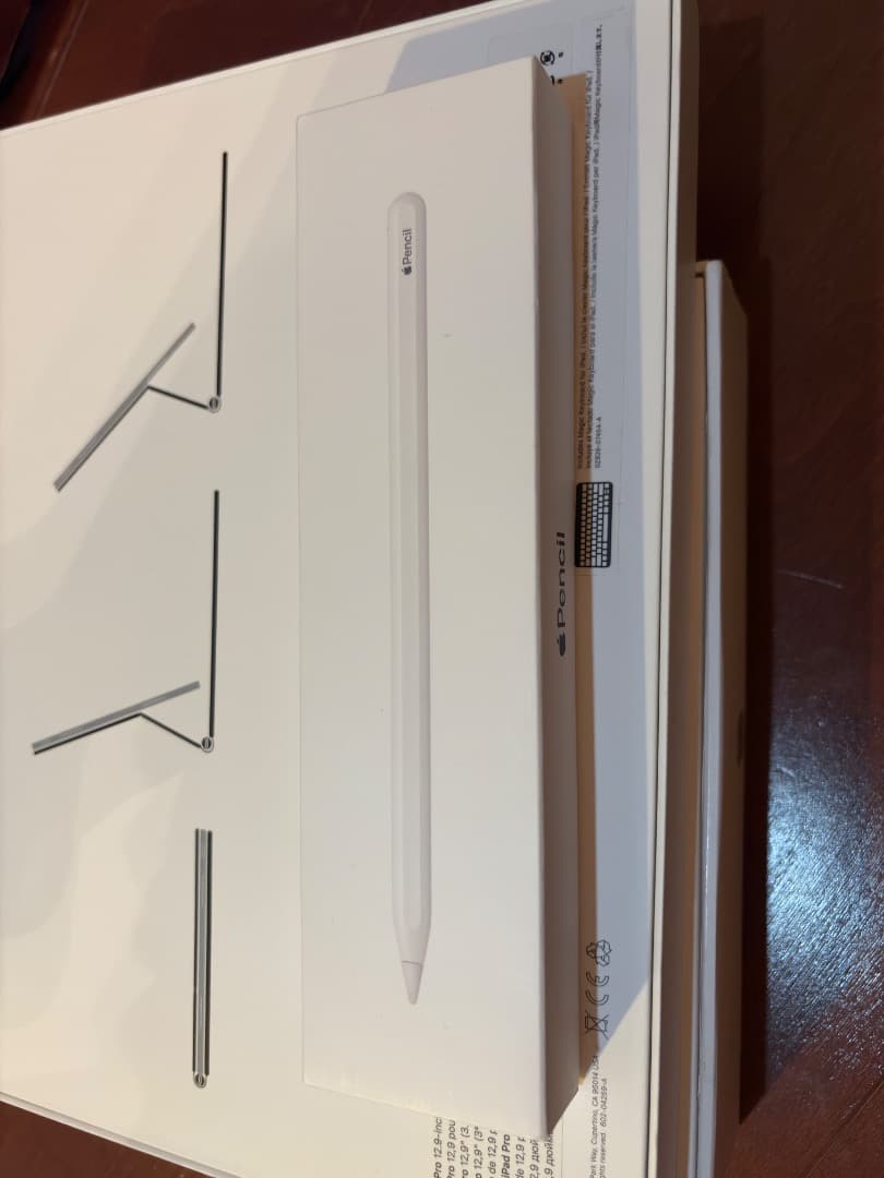 【美品セット】売り切りiPad Pro 12.9インチ第6世代（256GB）