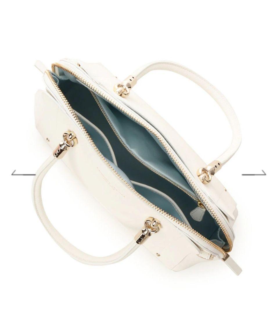 サマンサタバサ アベクトワ ホワイト