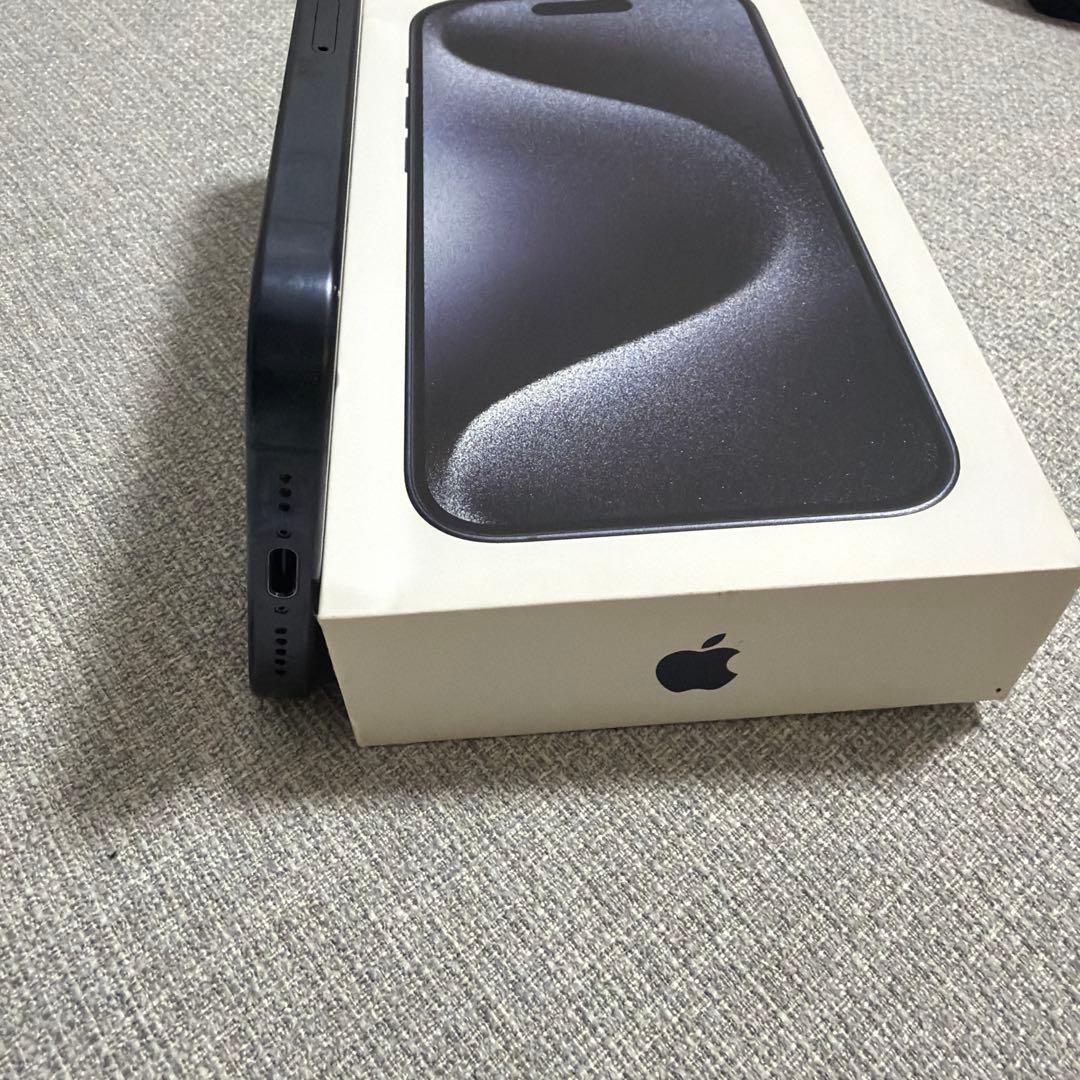 iPhone15pro ブルーチタニウム　128GB