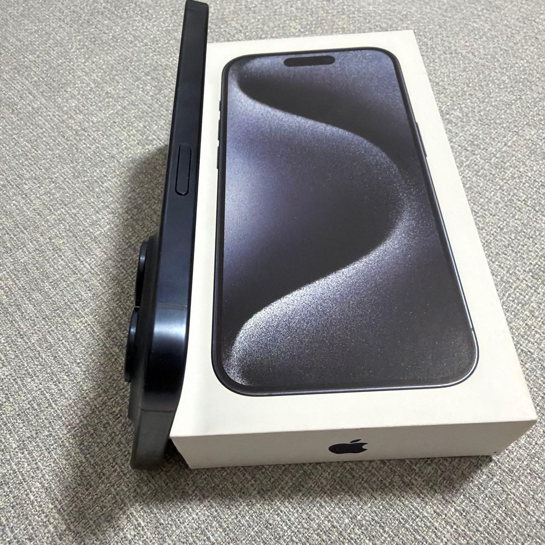 iPhone15pro ブルーチタニウム　128GB