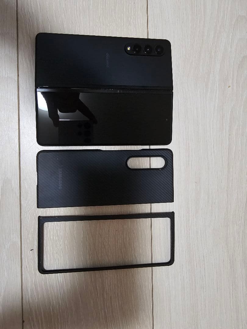 ゾ*ん様 【難有り】Galaxy Z Fold3 5G SC-55B 本体