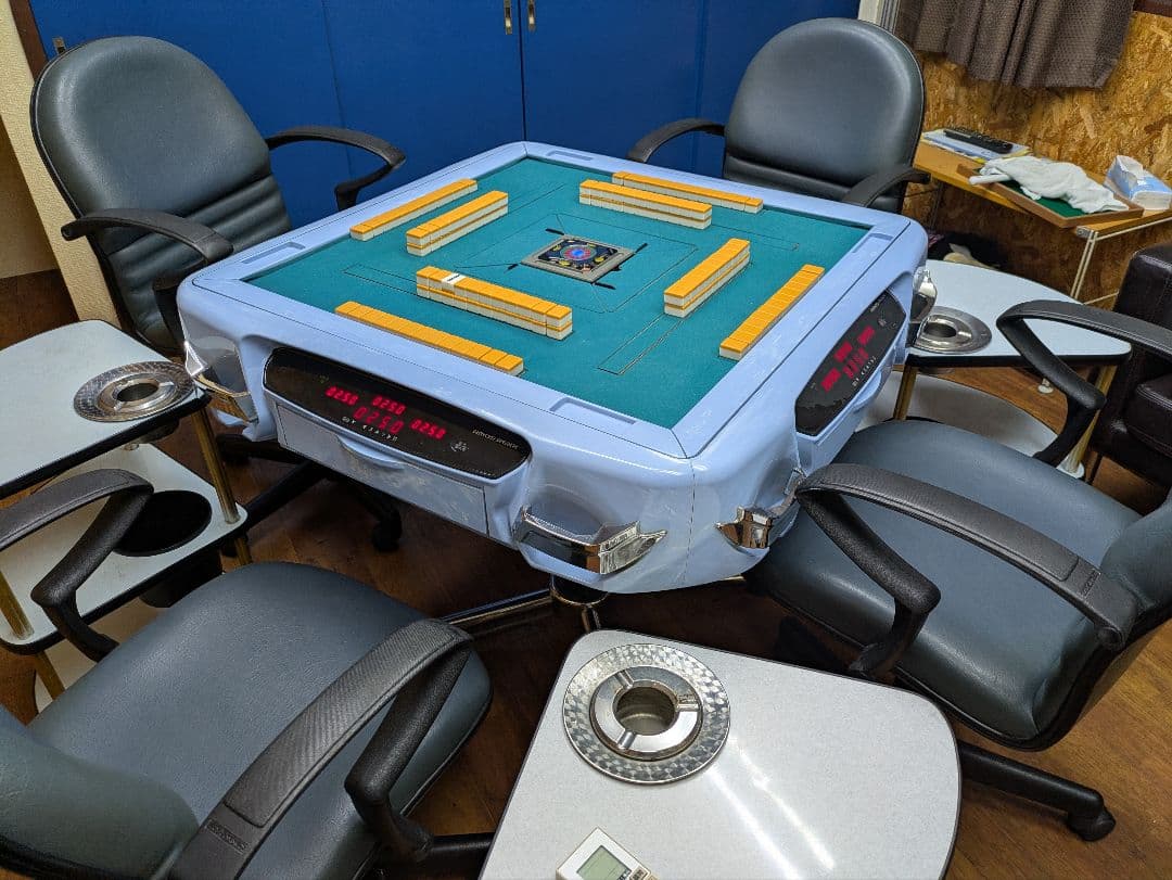 全自動麻雀卓 大洋技研　人気の良品中古アモスレックス 自動配牌機能付き