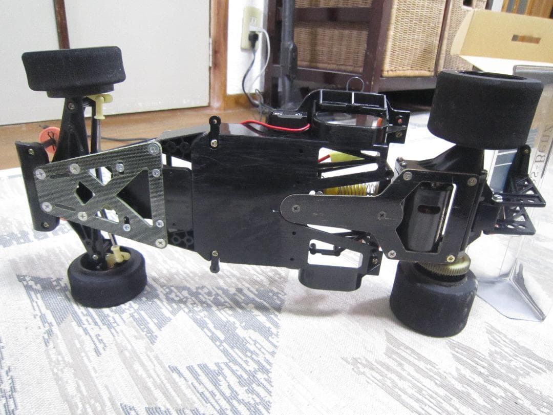 完全動作品 1/10 タミヤ Cカーシャーシ メルセデスベンツC11 当時物