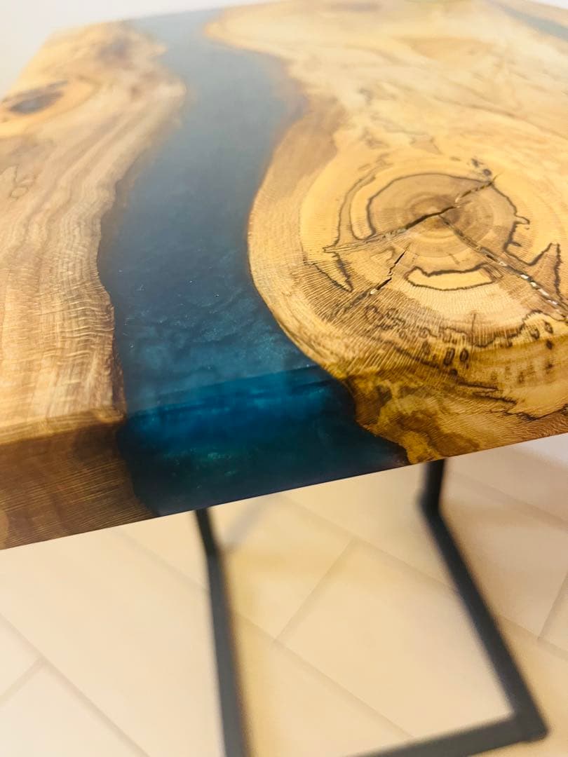 レジンテーブル　ソファテーブル　サイドテーブル
