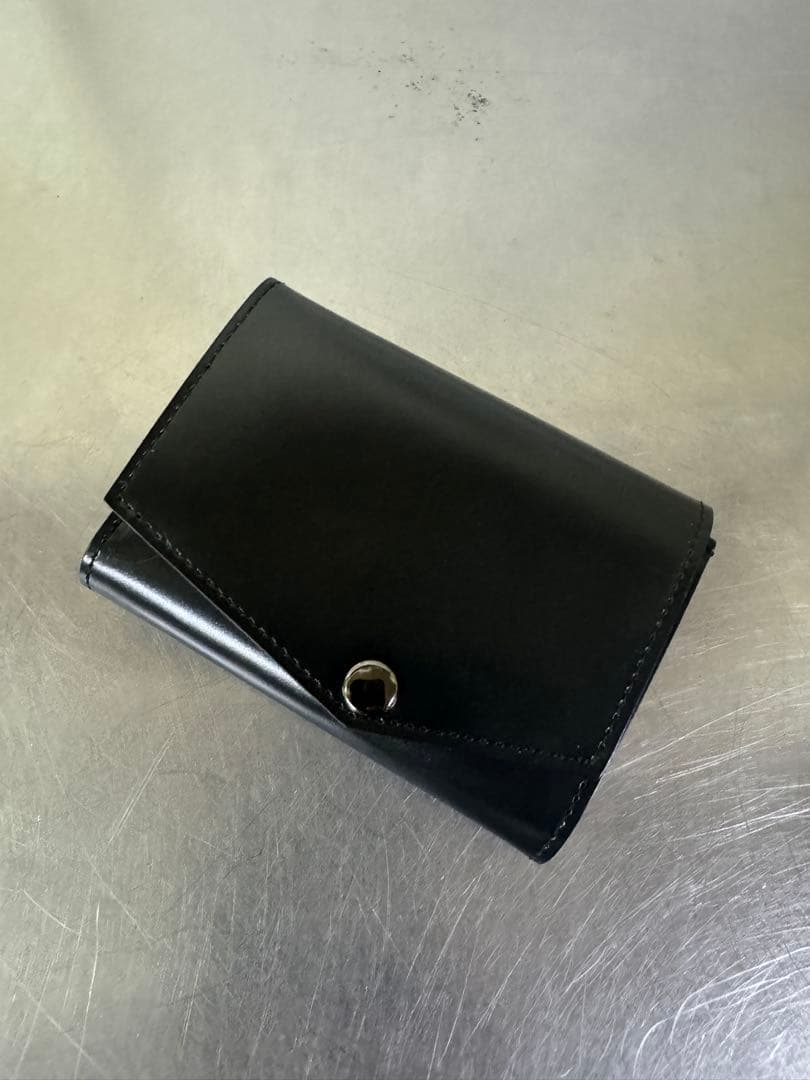 abrAsus いっぱい入る小さい財布　waku