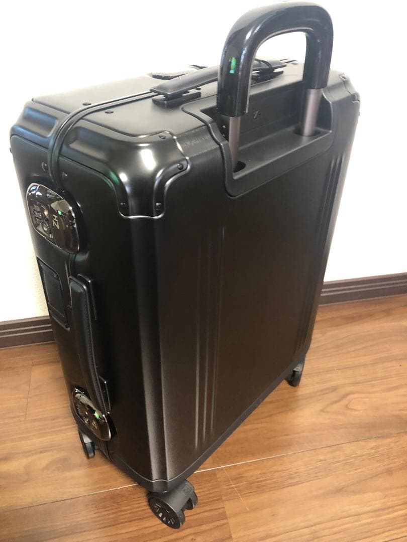 40％OFF定価16.5万 ゼロハリバートン パシュート PURSUIT 39L