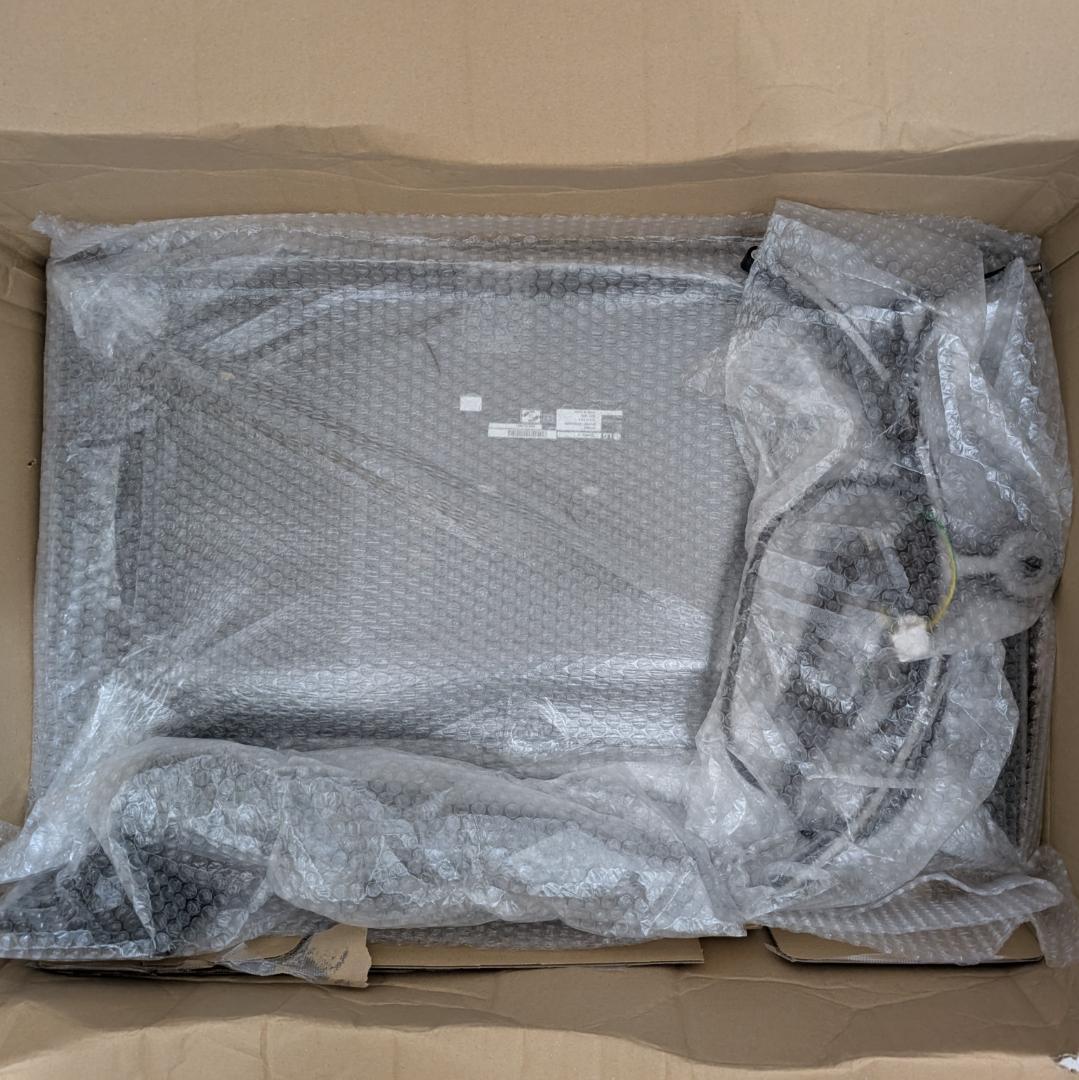 LG 32UK550-B 31.5型 4K モニター完動品