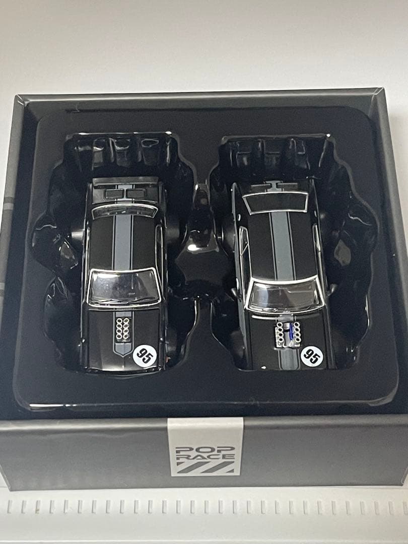 POP RACE ミニカー 95番 スカイラインGT-R & ダットサン