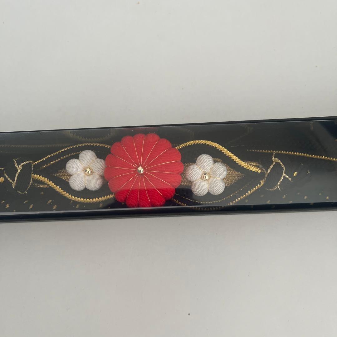 美品　振袖　成人式　帯締め　帯〆　帯留め　万寿菊　黒　定価2万　高級　上品