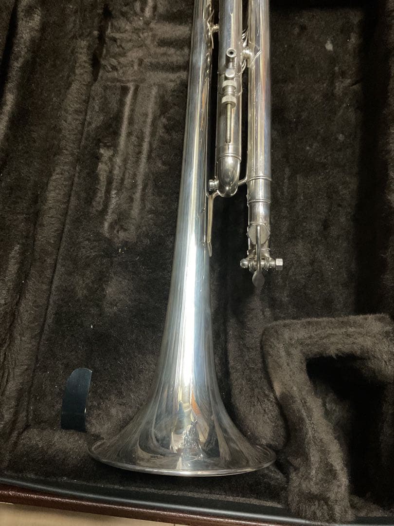 レア！43ベル　Bach バックStradivarius トランペット　美品