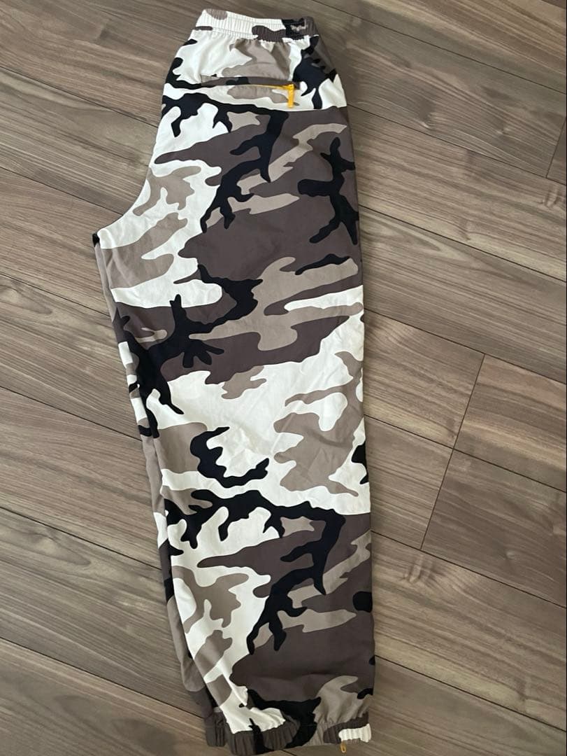 スケートボード Supreme warm up pant  camo 25ss