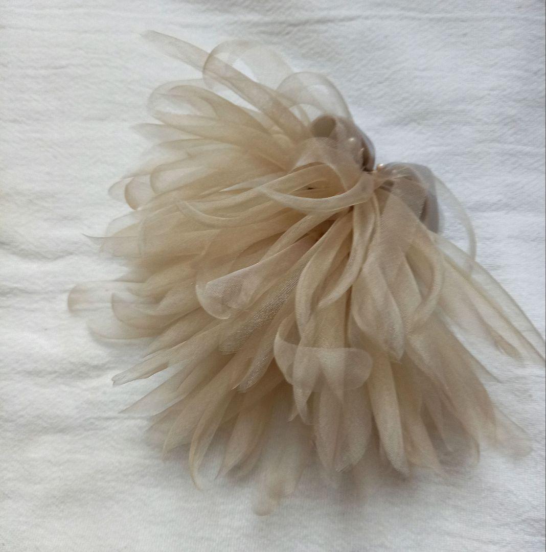 VERMEIL par iena　シルクオーガンジーコサージュ　グレー