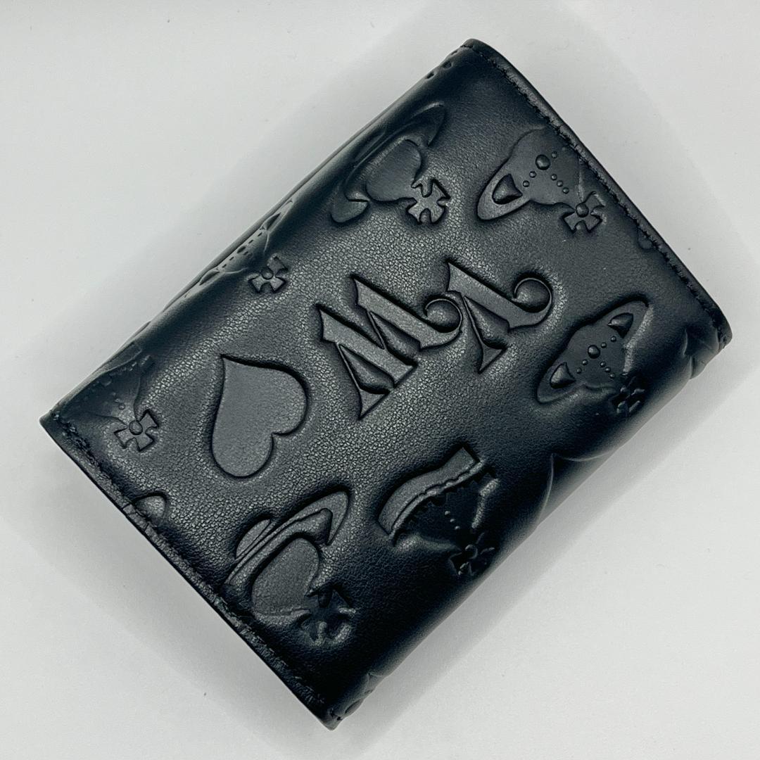 大人気 Vivienne Westwood 新品 黒 ミニ レター型 型押し