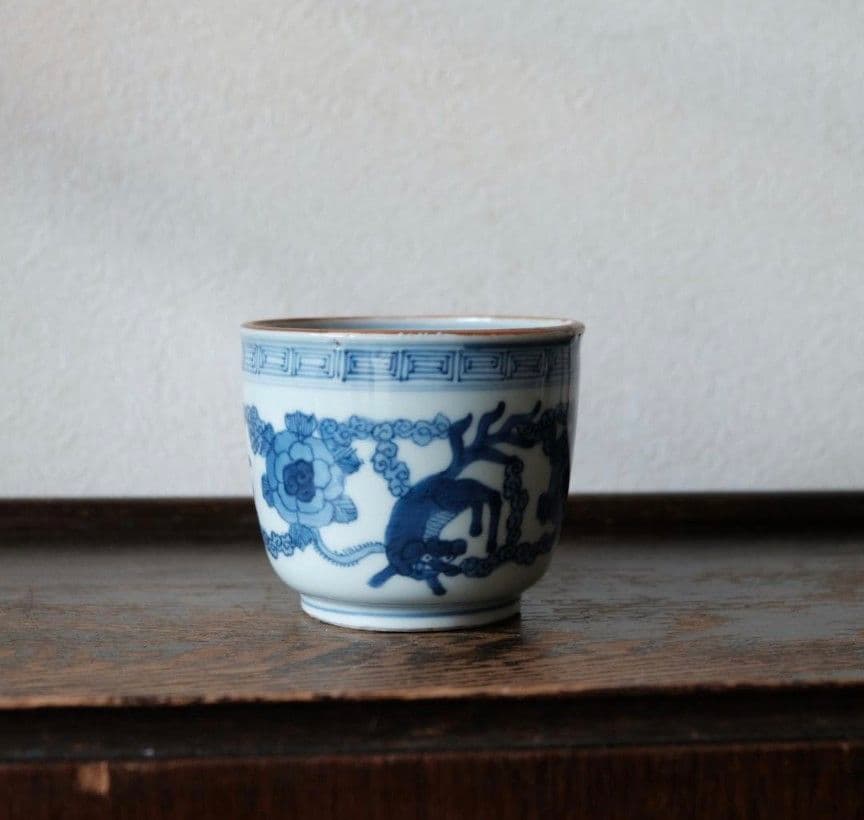 大明成化年製　古伊万里　花文染付火鉢　李朝　高麗　明代　祥瑞　蕎麦猪口　茶碗