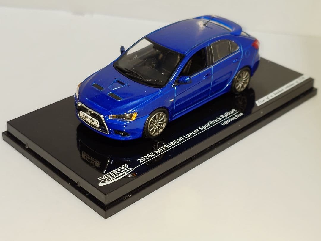 三菱 ランサースポーツバック 1/43 ミニカー ブルー ビテセ