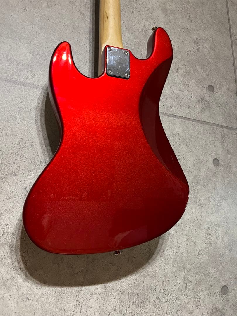 美品　ベース　Bacchus universe WJB-330R/CAR