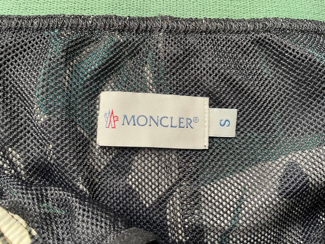 【美品】MONCLER モンクレール 正規品 スウィムショーツ ボタニカル柄　S