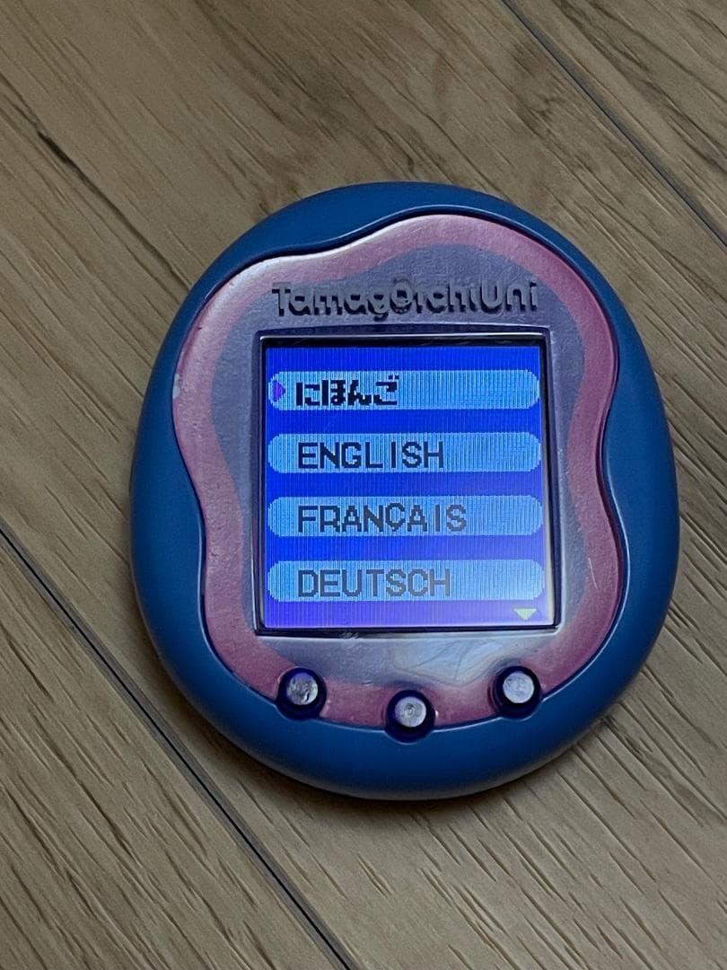 たまごっちユニ　Tamagotchi Uni ブルー