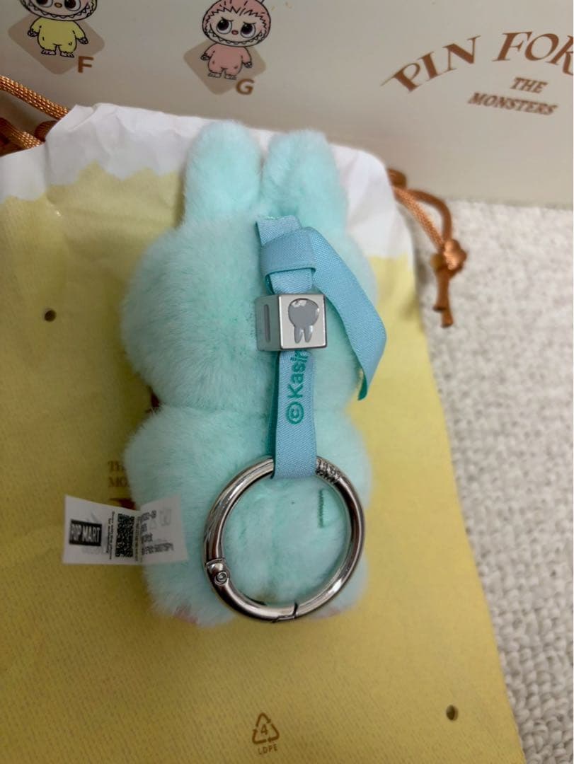 POPMART ラブブ イニシャル アソート ボックス ( A - M )