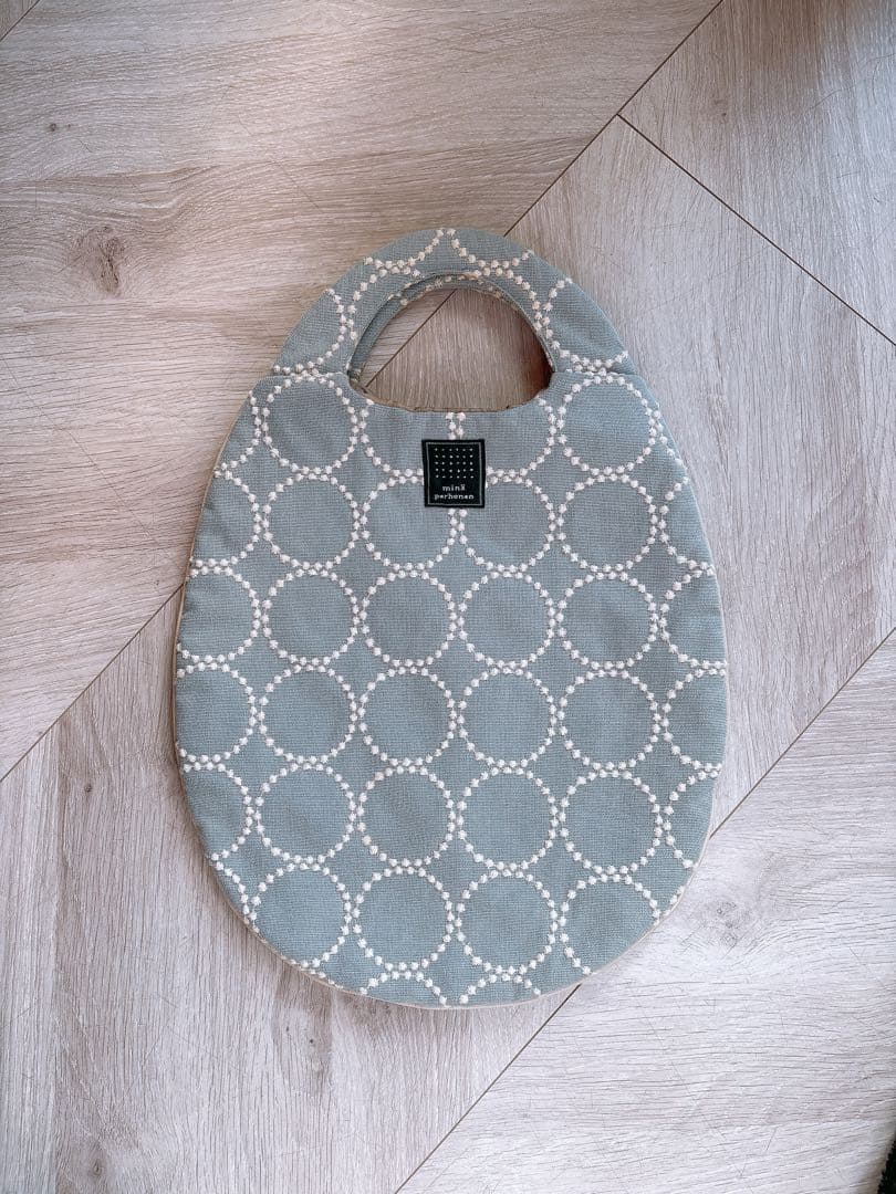 mina perhonen　タンバリン エッグバッグ 水色