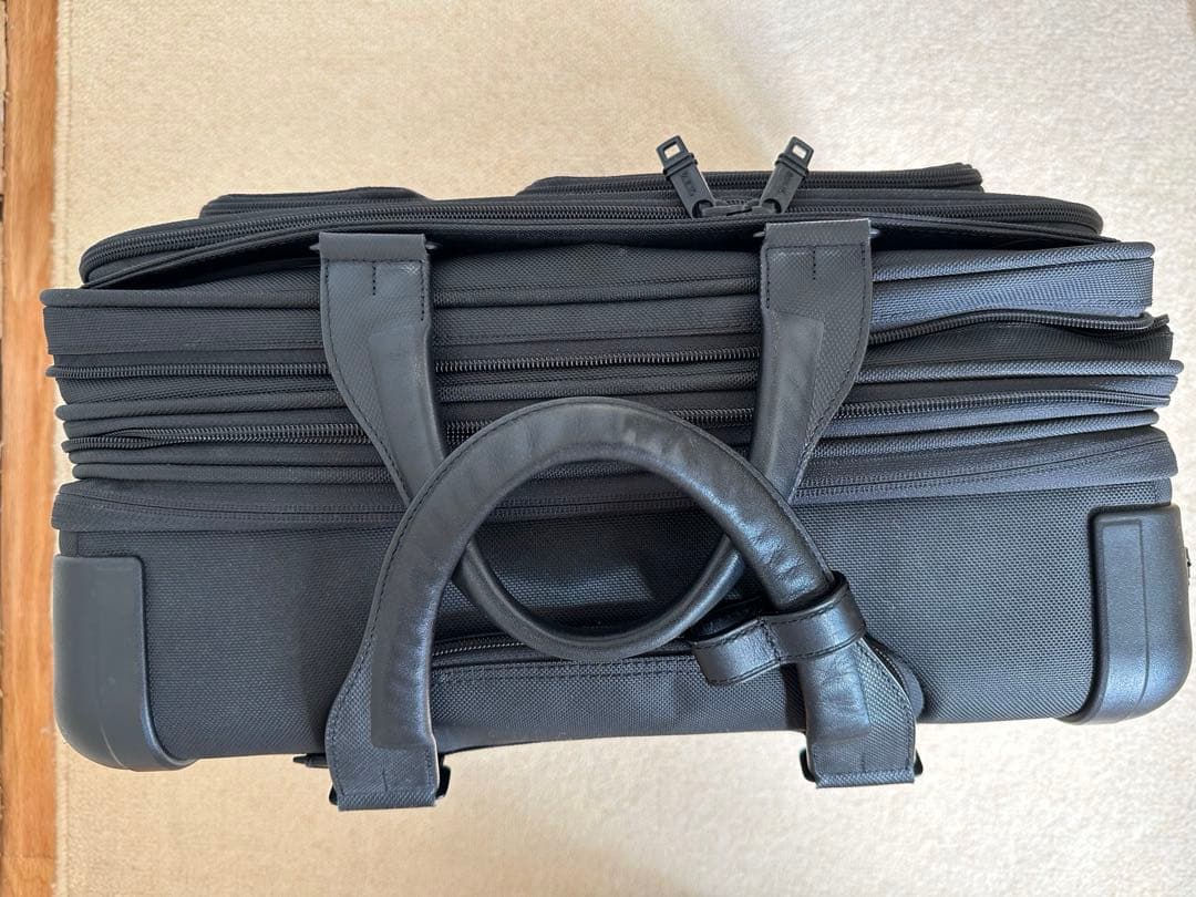 TUMI Alpha2 キャリーケース 26627D2 機内持込可