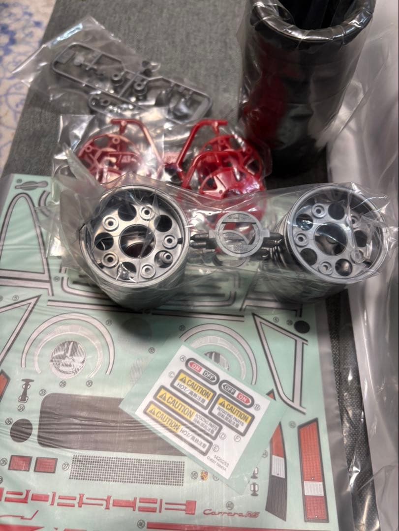 タミヤ BT-01 1/10RC ポルシェ塗装済ボディ