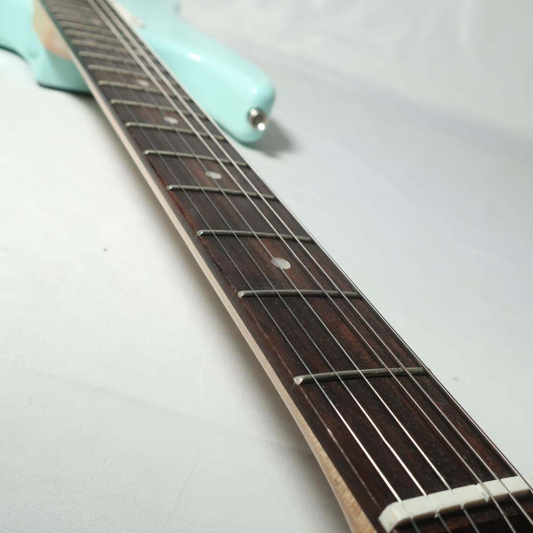 美品 Legend サーフグリーン ストラトキャスタータイプ ギター ケース付