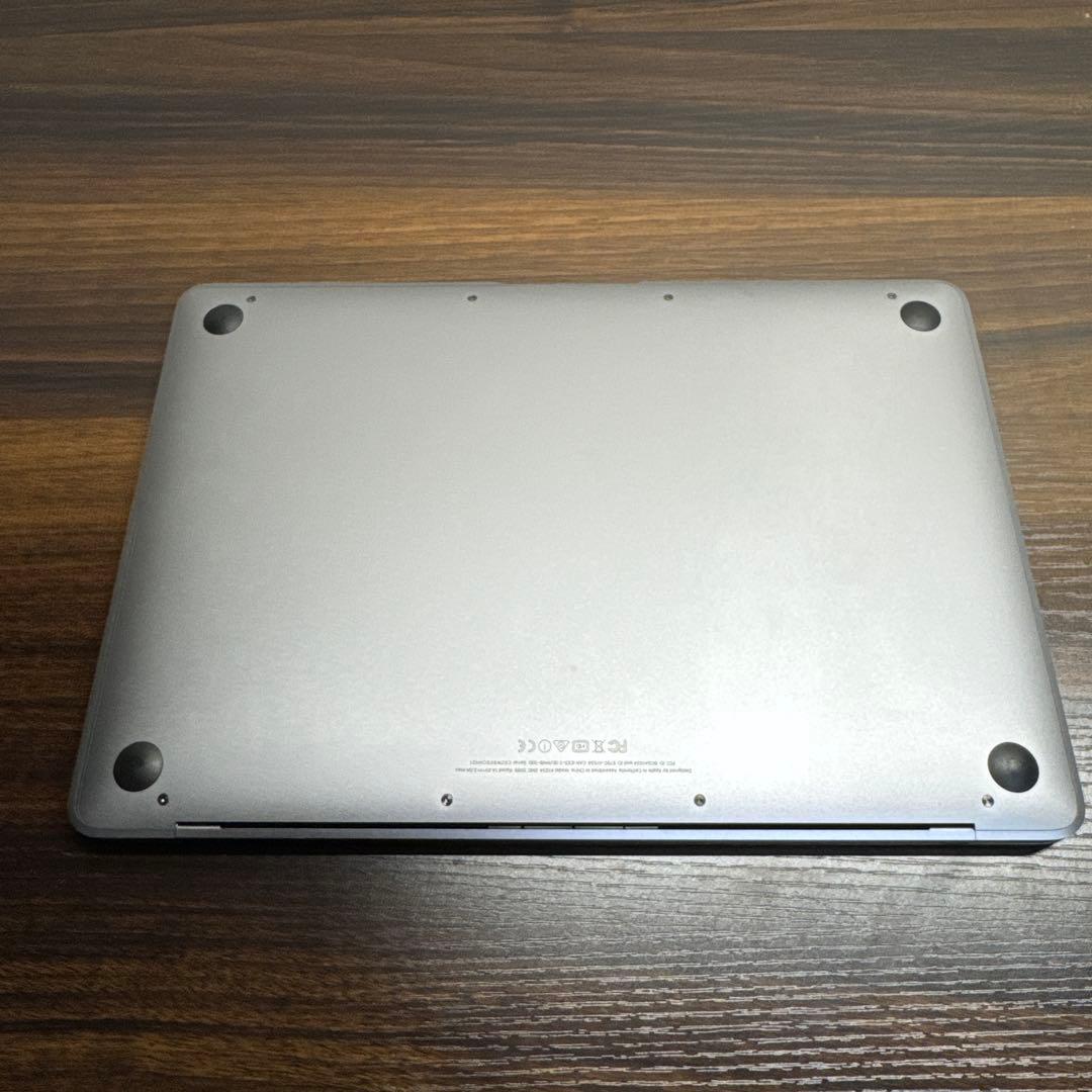 MacBook 12インチ 2017 m3 8GB 265GB スペースグレイ