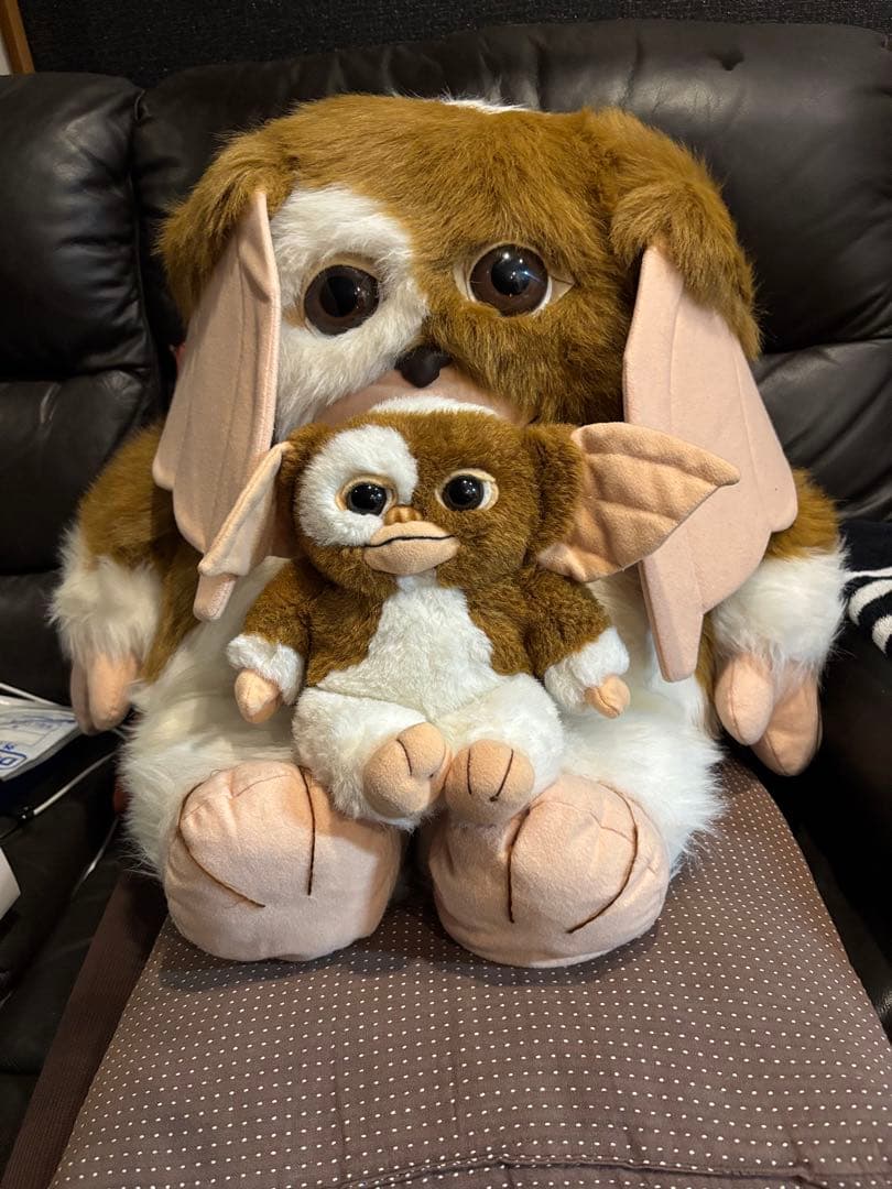 グレムリン2 特大お座りギズモのぬいぐるみ