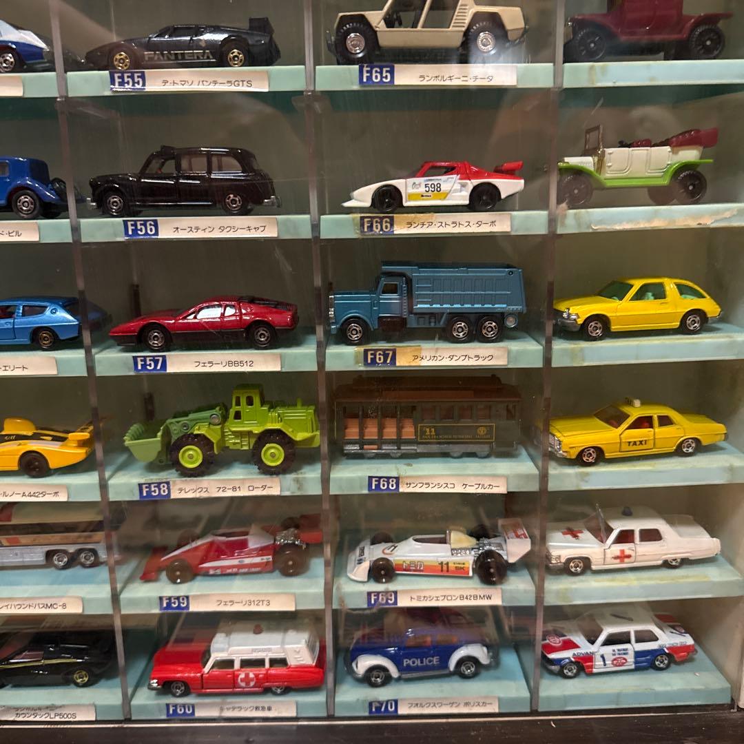 C*I様 絶版超希少品　トミカ 青箱外国車シリーズ 非売品ディスプレイケース付