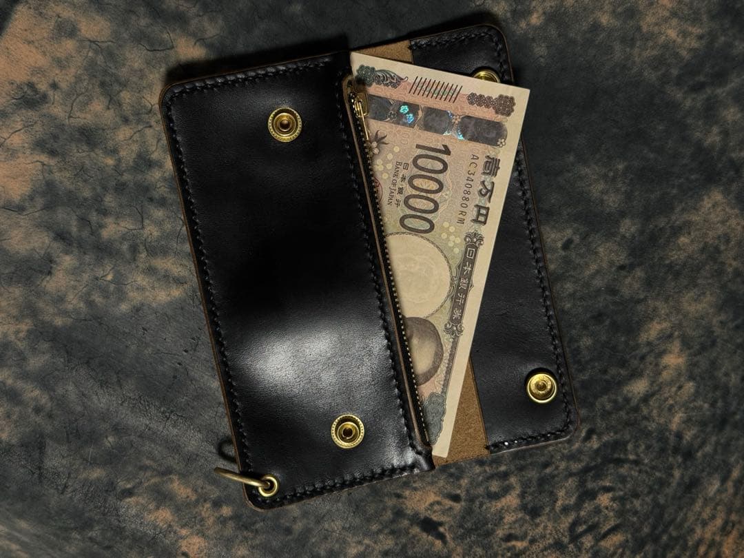 1点限定!MARYAM社HORSE BUTT(茶芯)トラッカーウォレット