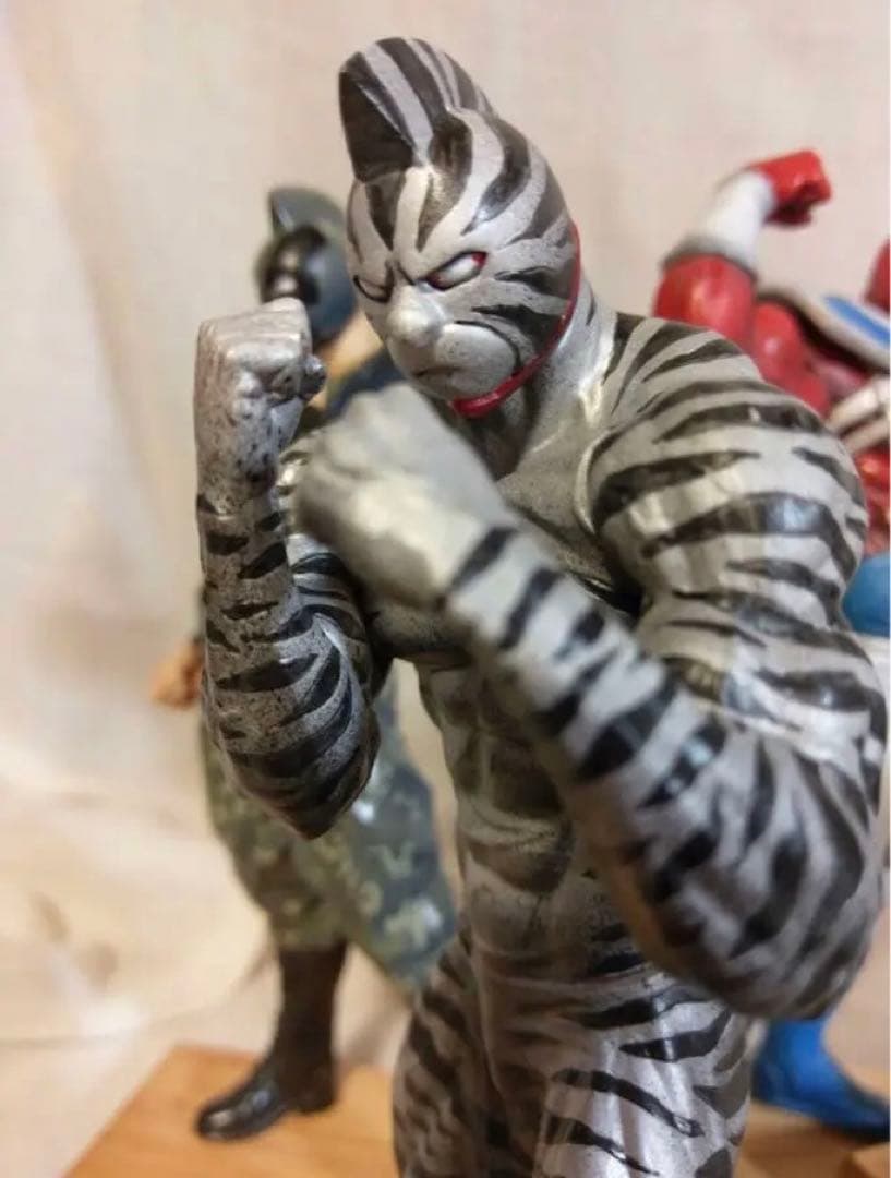 CCPキン肉マン フェニックスゼブラソルジャーマリポーサビッグボディリペイント品