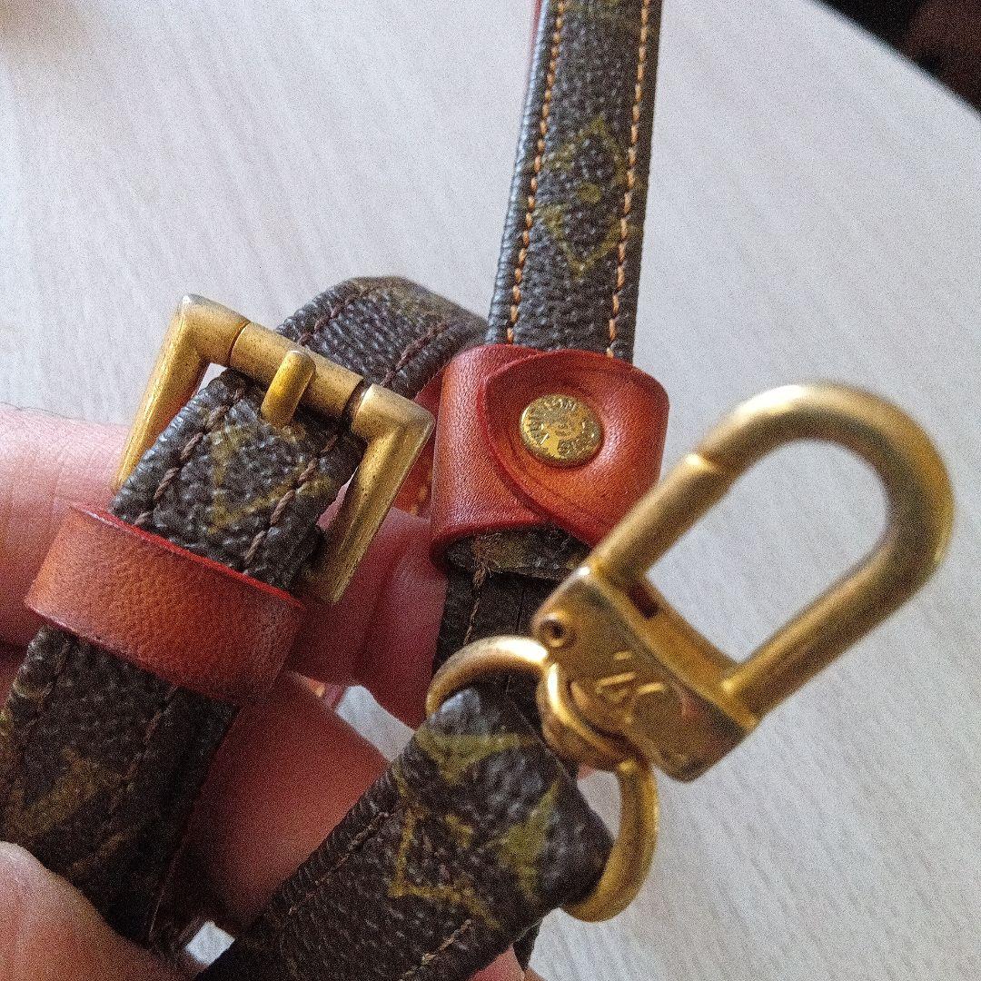 値下げ〜断行 ルイビトン レザー小型犬用リード 　首輪調整可能