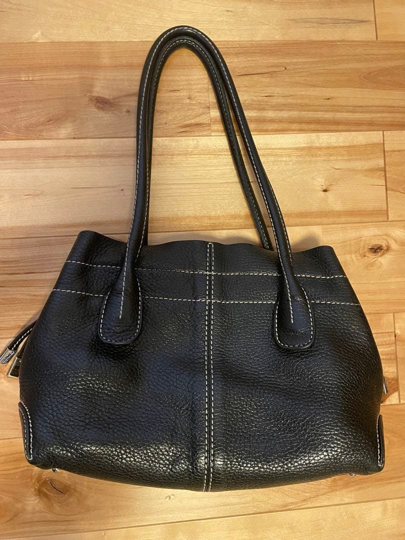 トッズ　バック　黒　レザー　手提げバック