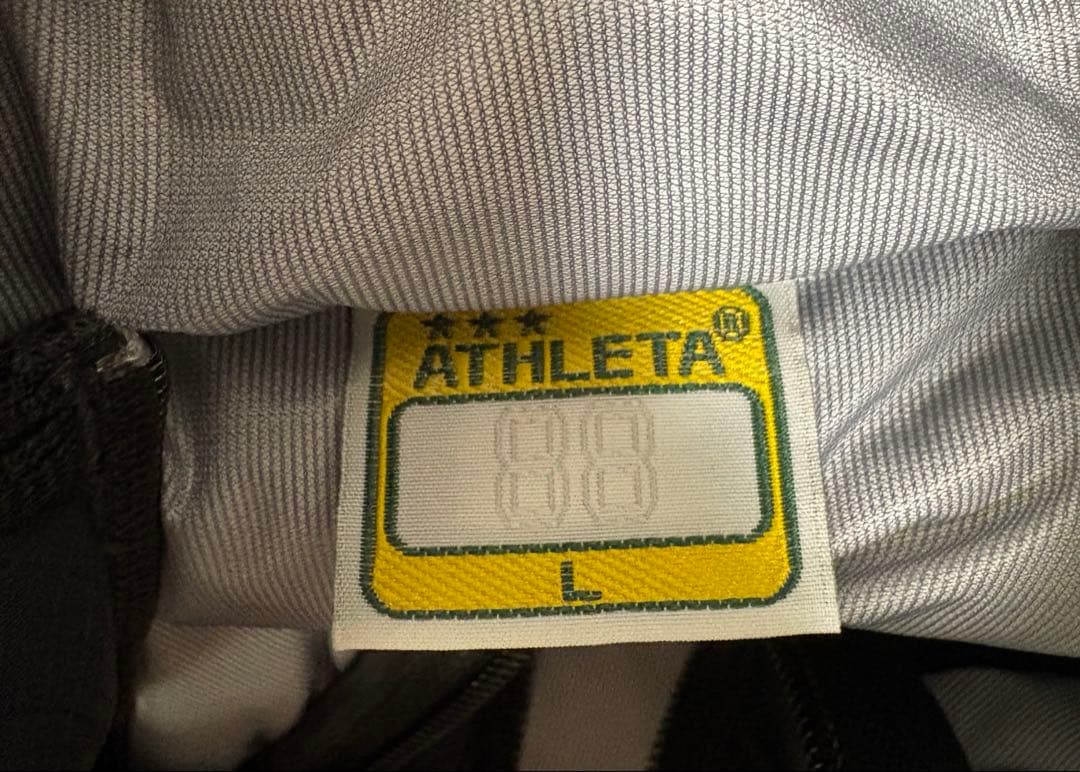 東京ヴェルディ　アスレタ　中綿ウォームジャケットLサイズ