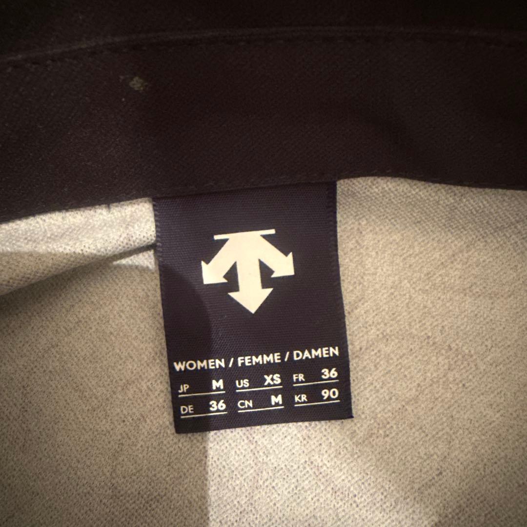 デサント　ゴルフウエア　Mサイズ