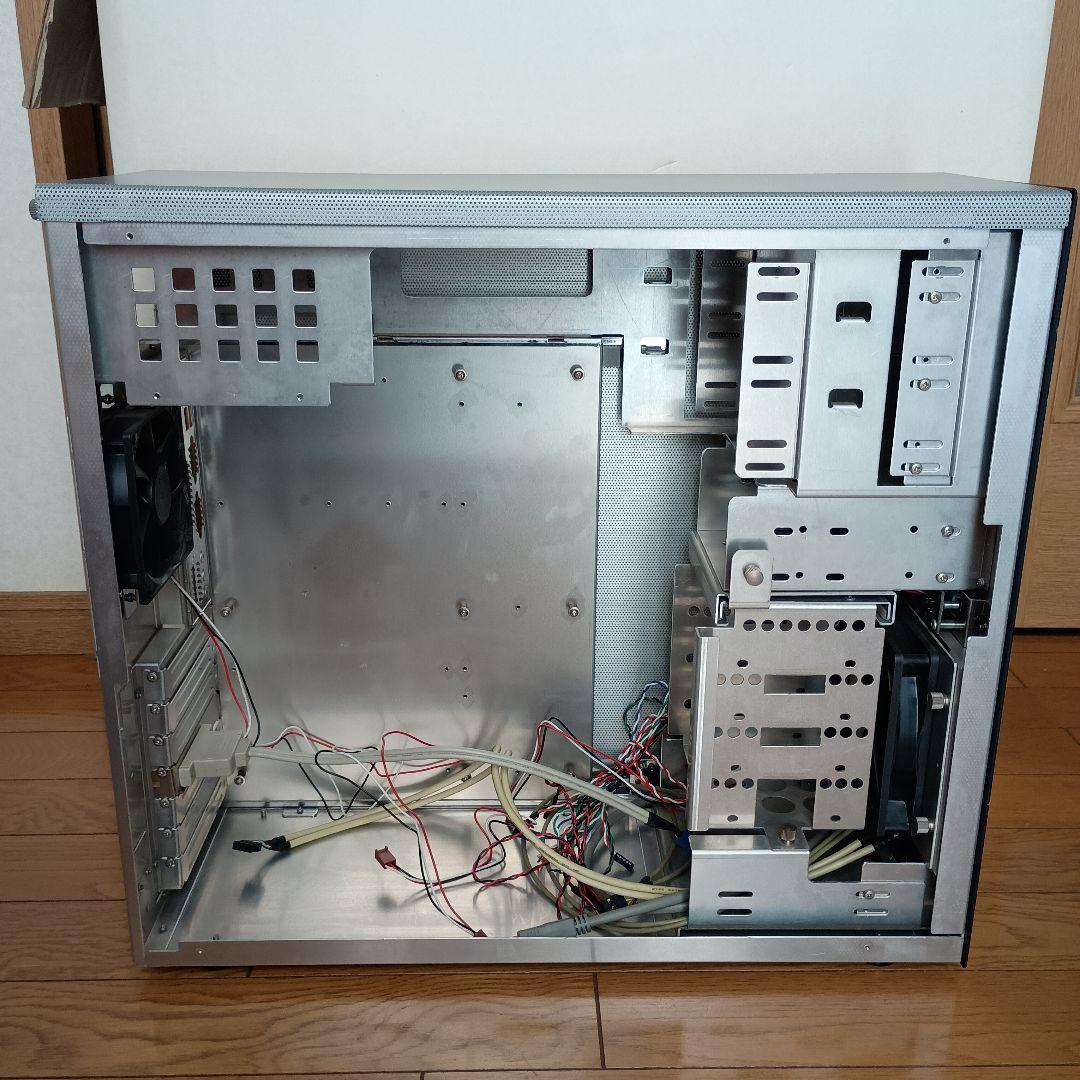 星野金属PCケース Windy ALTIUM RS8 Aegis