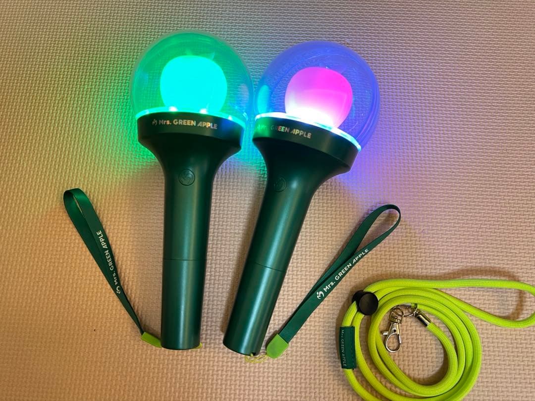 Mrs.Green Apple Official Light Stick 2本