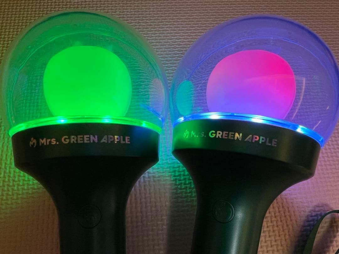 Mrs.Green Apple Official Light Stick 2本