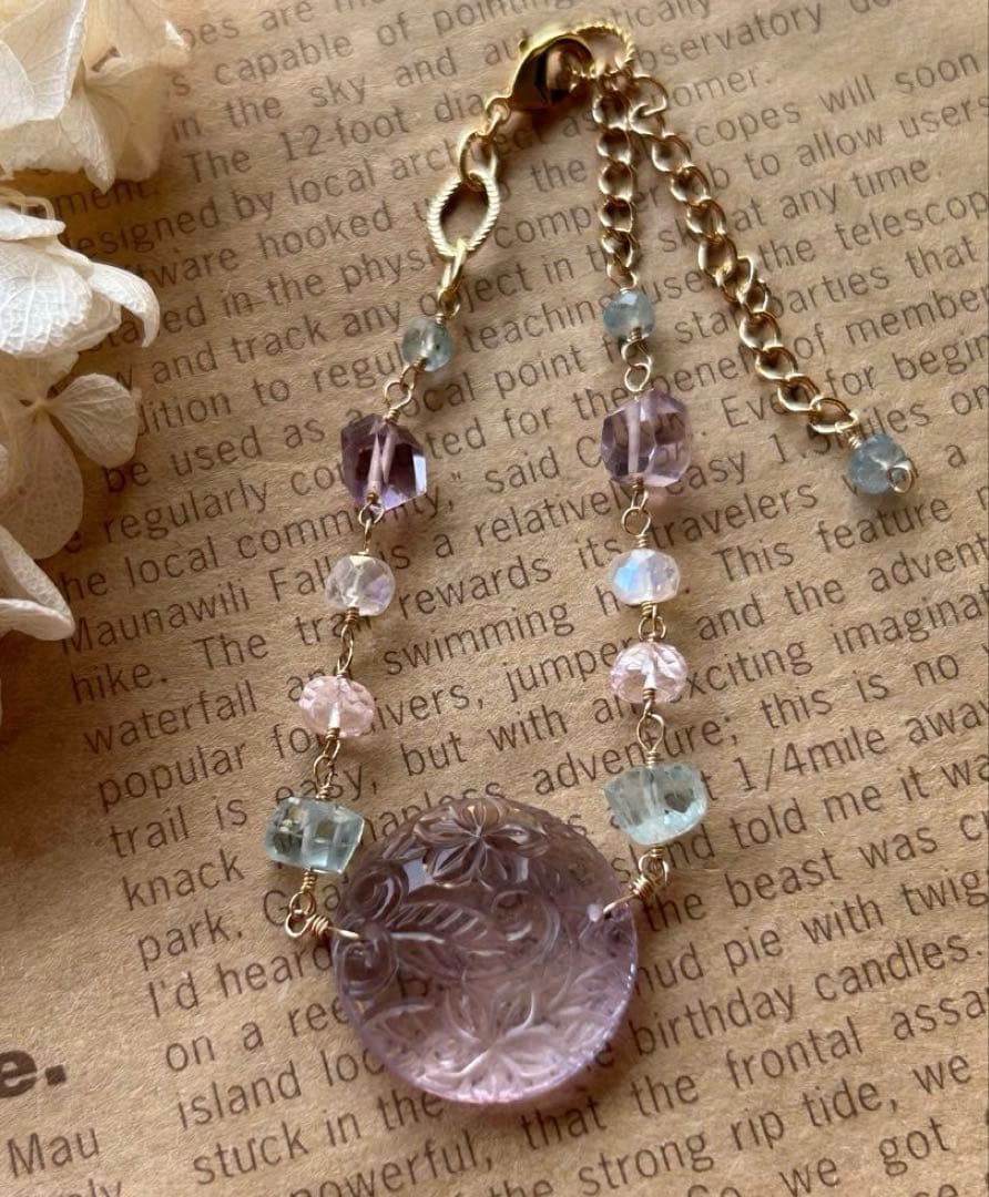 専用❣️ピンクアメジストプルメリアカービング＆アクアマリンとモルガナイトのブレス他