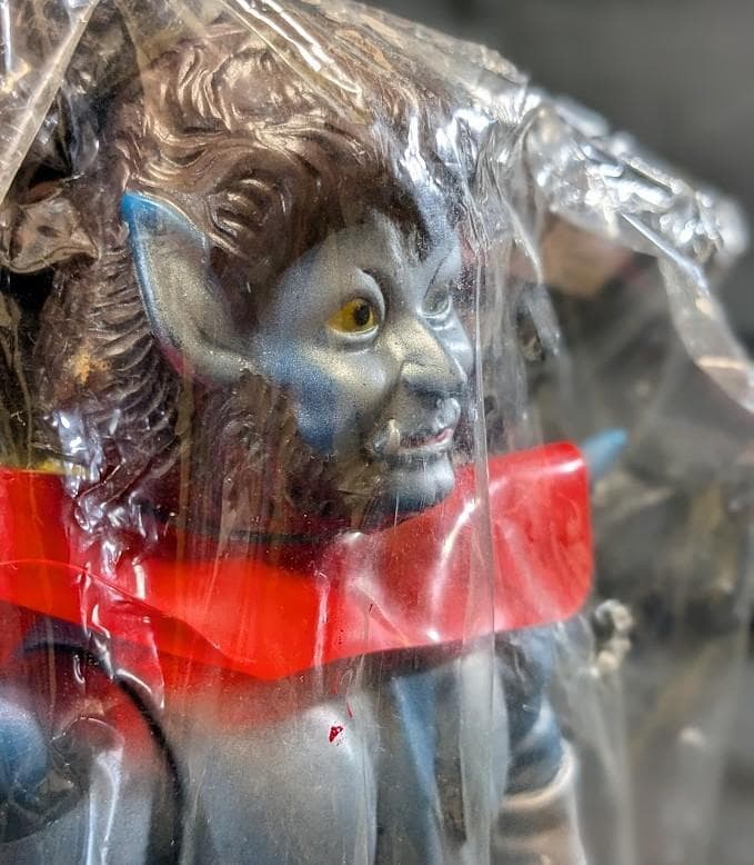 蓄光マグマ大使＆宇宙の帝王ゴア未開封（ブルマァク復刻）ソフビフィギュア２体セット