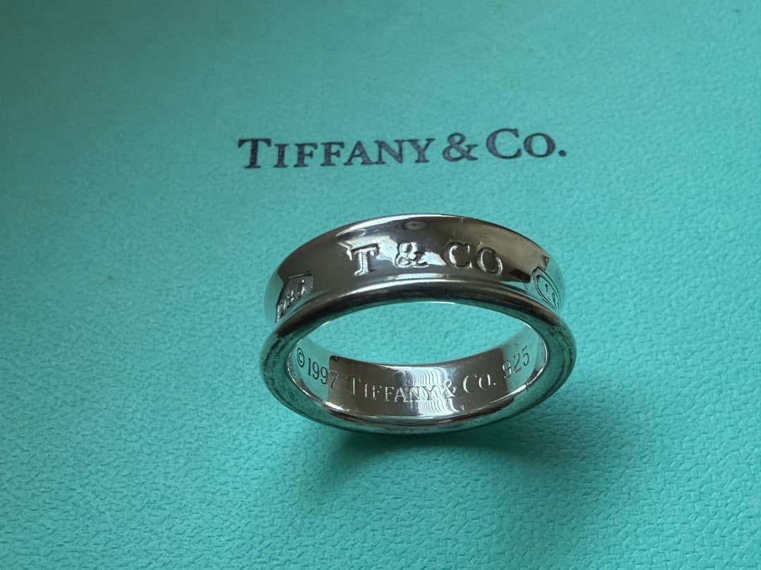 期間限定お値下げ　１９.５号　ナローロング　１８３７　ティファニー