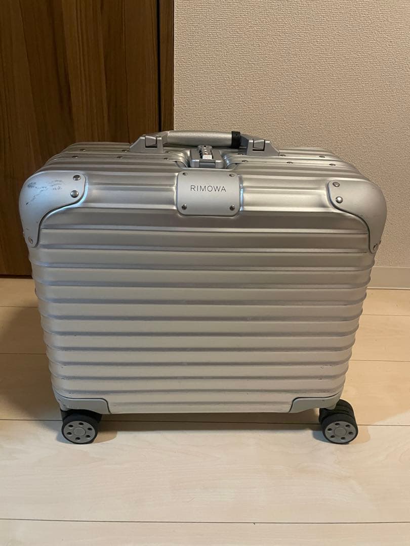 【今だけ】リモワ　コンパクト　ビジネス　トロリー　オリジナル